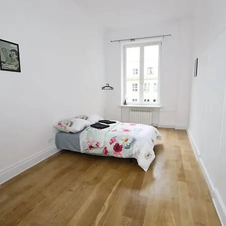 Fantastic Waw - Kp22 A Warszawa